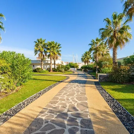 Studio For 4 With Mezzanine Apartment Agde